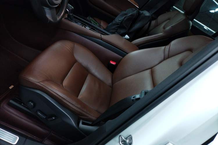 Used Volvo XC90 2020 Facelifted T6 Zhiyi Luxury 7-Seater
