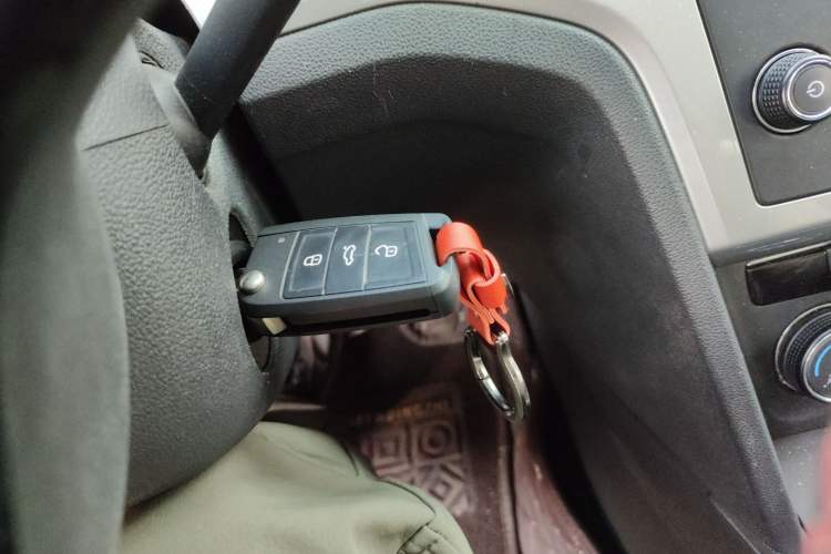 Used Volkswagen Lamando 2015 230TSI DSG Fashion Edition
