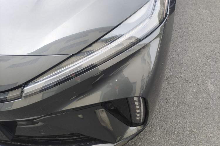 Used Rising R7 2022 Standard Advanced Version
