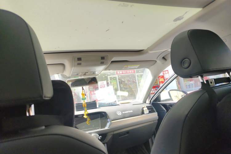 Used Volkswagen Sagitar 2021 280TSI DSG Luxury Smart Connectivity Edition