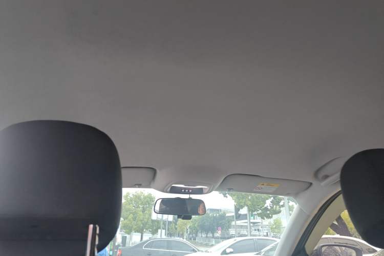 Used Chevrolet Trax 2019 Redline 335T CVT Trendy Version China VI Standard
