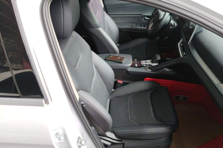 Used BYD Song Pro 2019 1.5T Automatic Prestige Model
