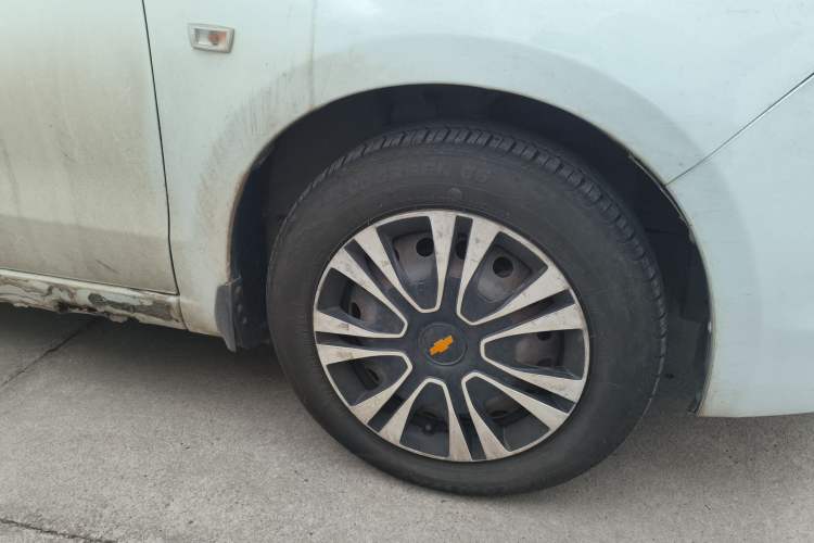 Used Chevrolet Sail 2013 Sedan 1.4L Manual - Youyi Happiness Edition