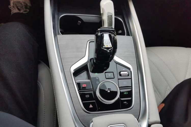 Used Chery Tiggo 7 PLUS New Energy 2023 1.5T Zhiyuan Trim
