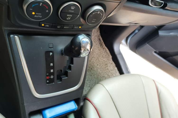 Used Mazda Mazda 5 2011 2.0L Automatic Luxury Edition
