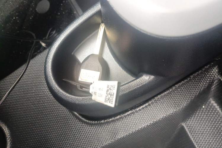 Used ORA Black Cat 2021 301km Cute Pet Edition Vehicle Key