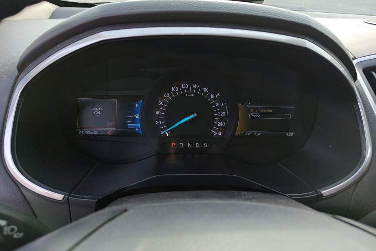 Used Ford Edge 2016 EcoBoost 245 Two-Wheel-Drive Titanium 7-Seater