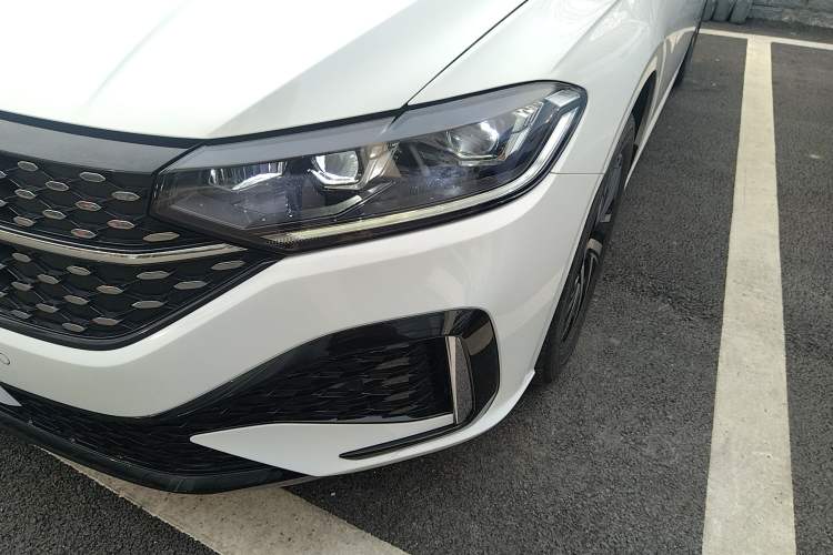 Used Volkswagen Lavida 2024 300TSI DSG Starry Sky Leading Edition