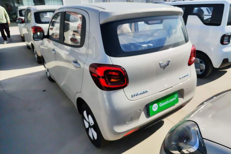 Used Wuling Hongguang MINIEV 2025 Four-Door Version Advanced Edition Rear Left 45 Deg
