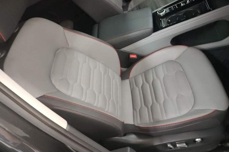 Used Volkswagen Teramont X 2021 380TSI Four-Wheel Drive Prestige Flagship Edition Right Front Seat