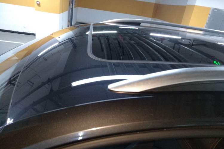 Used Volkswagen Tayron 2020 330TSI Two-Wheel Drive Luxury Smart Connectivity Version
