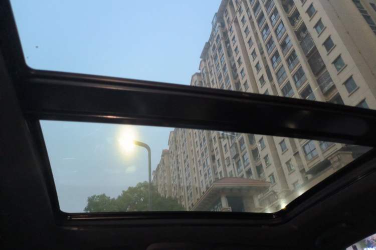 Used Cadillac XT5 2018 28E Four-Wheel Drive Tech Version