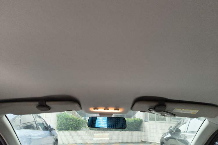 Used Nissan Qashqai 2012 2.0 XL Fire CVT 2WD Headliner