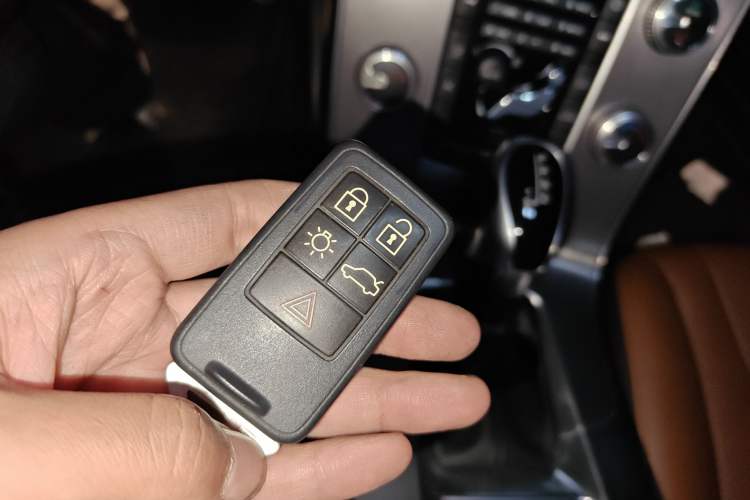 Used Volvo S60 2017 S60L T3 Smart Upgrade Edition
