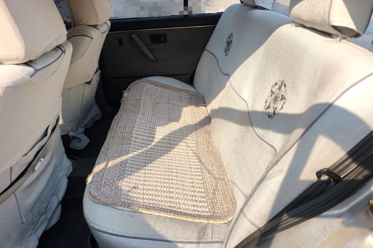 Used Volkswagen Jetta 2010 1.6L Partner