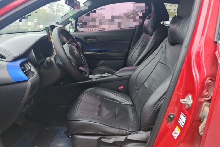 Used Toyota C-HR 2018 2.0L Luxury Sunroof Version China V Emission Standard