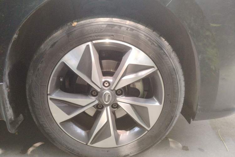 Used GAC Trumpchi M6 2021 270T DCT Prestige Edition (7-seater)