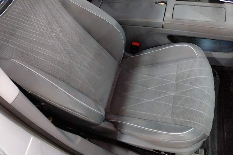 Used VOYAH PASSION 2023 Four-Wheel Drive Flagship Edition
