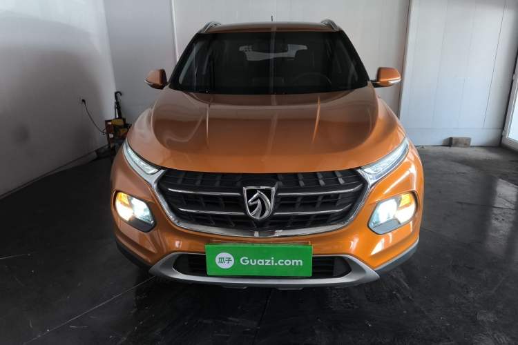 Used Baojun 510 2017 1.5L Manual Fashion Model