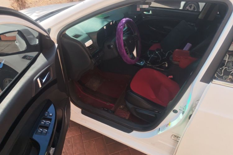 Used BYD Surui 2014 1.5TID Automatic Luxury Model
