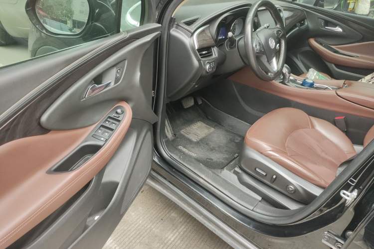 Used Buick Envision 2017 20T Two-Wheel Drive Elite Version
