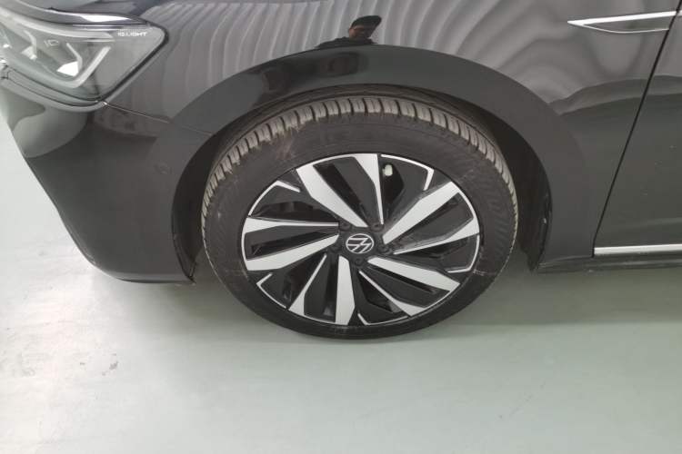 Used Volkswagen Passat 2022 330TSI Starry Luxury Edition Exterior 4