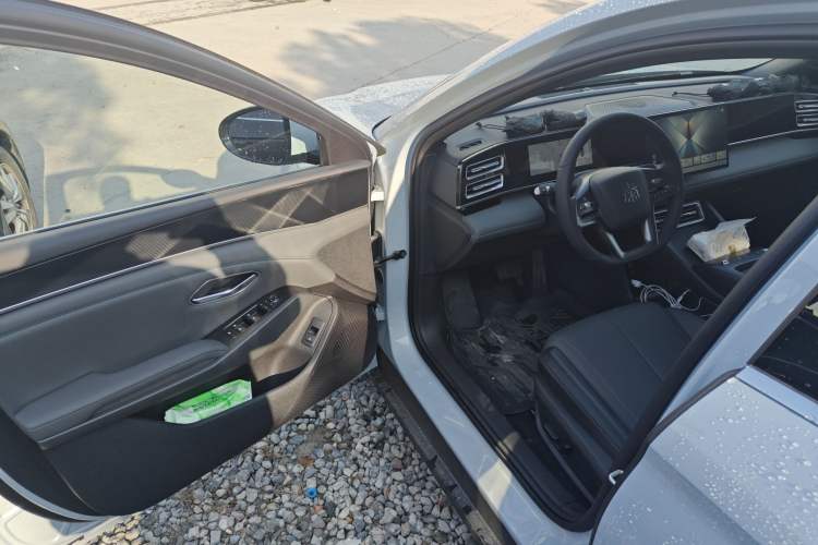 Used BYD Qin L 2026 DM-i 128KM Leading Edition