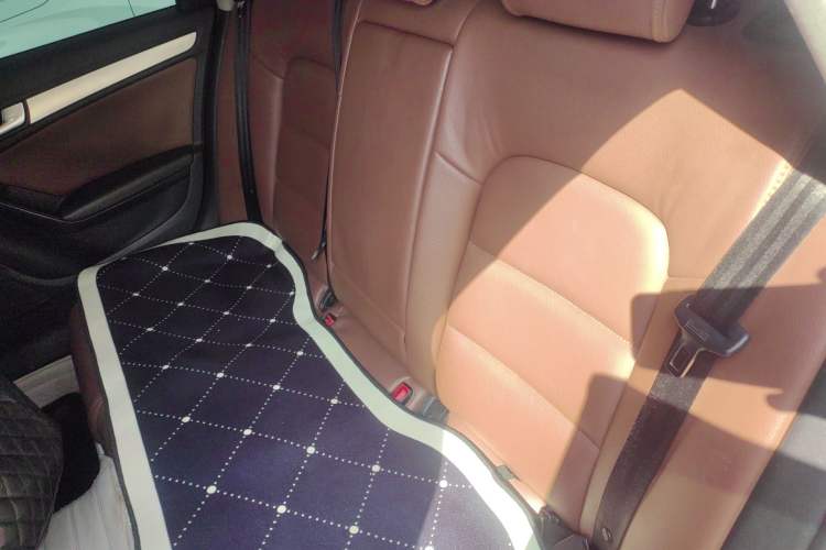 Used Audi A4L 2013 35 TFSI Automatic Standard Model Left Rear Seat