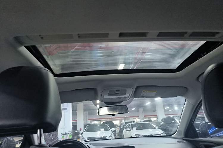 Used MG 5 2021 300TGI DCT Elegant Luxury Edition