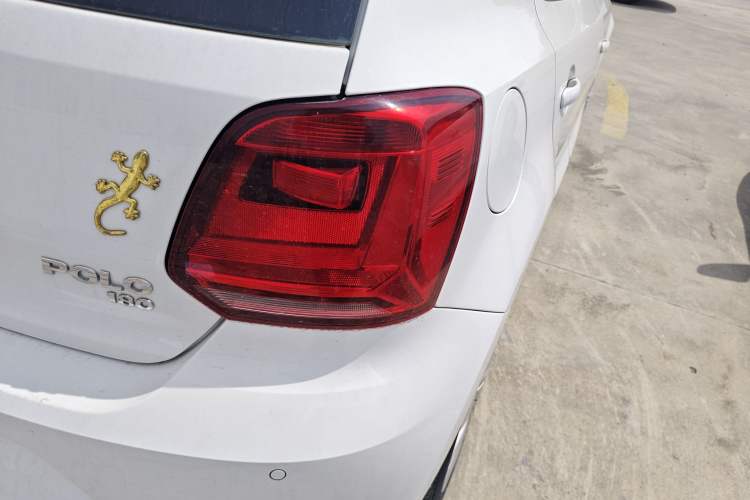 Used Volkswagen Polo 2018 1.5L Automatic Enjoyment Model
