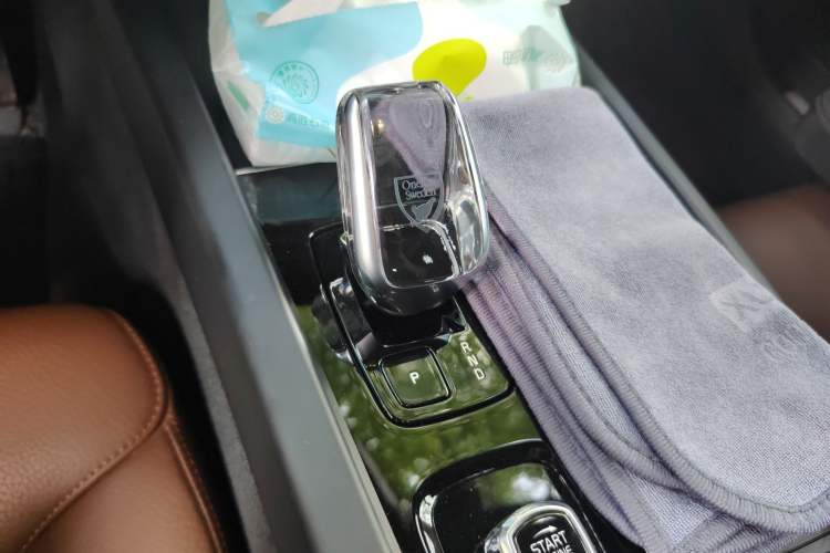 Used Volvo S60 2024 B4 Zhiyi Luxury Edition