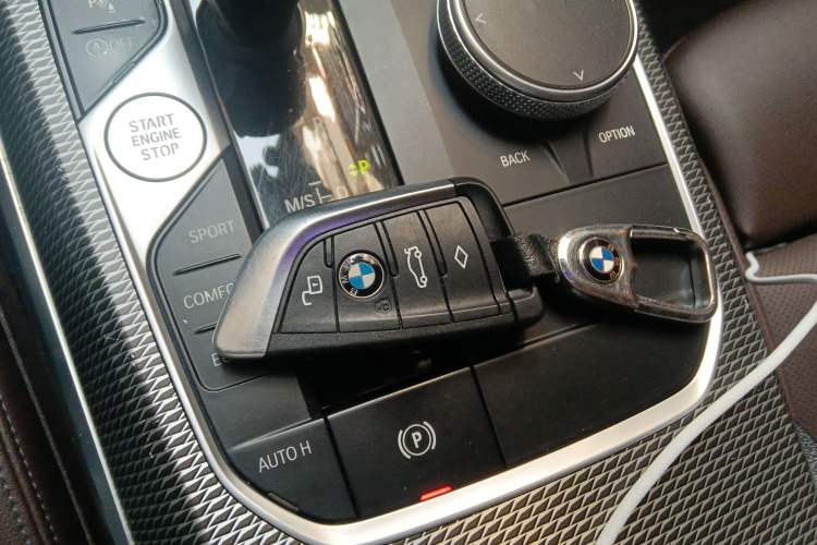 Used BMW 3 Series 2022 325Li M Sport Night Edition Package Vehicle Key