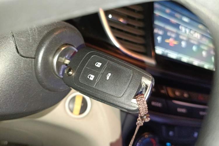 Used Buick GT 2015 15N Automatic Elite Version
