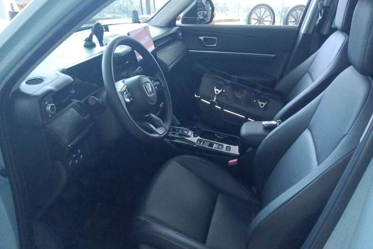 Used Honda e:NP1 2023 420 km Vision Edition Left Front Seat