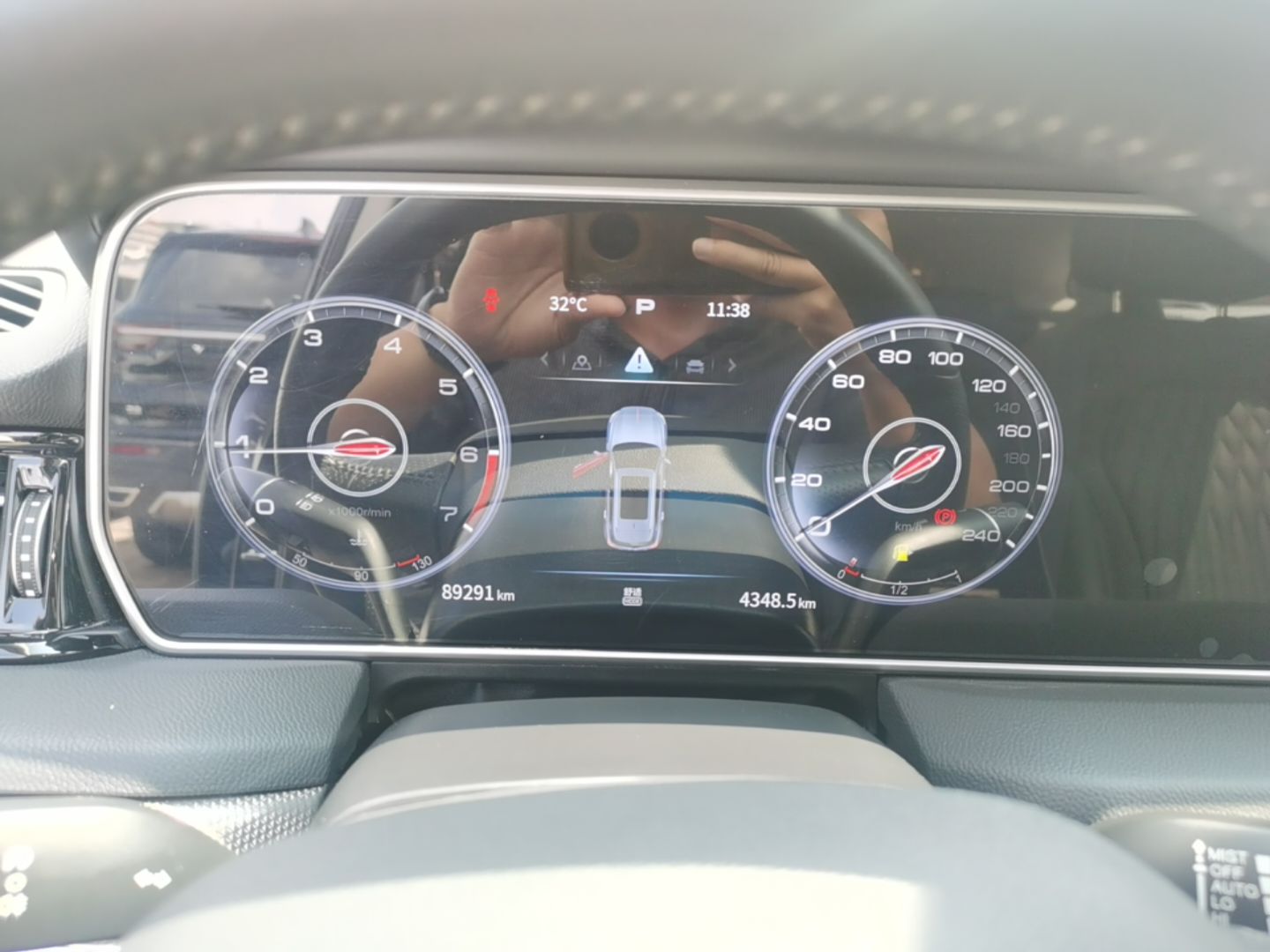 Hongqi HS5 2022 Revised Version 2.0T Smart Connect Flagship Edition — снимка 16