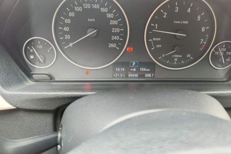Used BMW 3 Series 2016 316i Fashion Model
