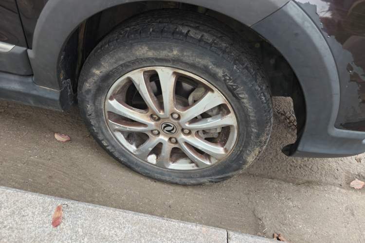 Used Dongfeng Fengon 370 2016 1.5L Manual Standard Edition SFG15-02 7 Seats