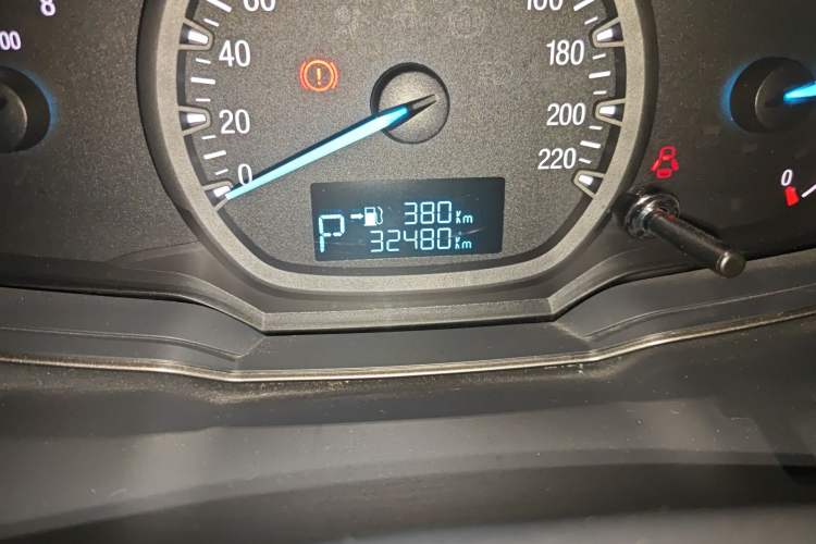 Used Ford Escort 2015 1.5L Automatic Comfort Edition Odometer Close Up