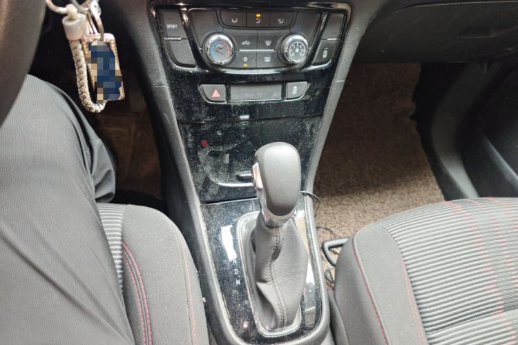 Used Buick Encore 2017 18T Automatic Two-Wheel Drive Urban Leading Model Gear Lever