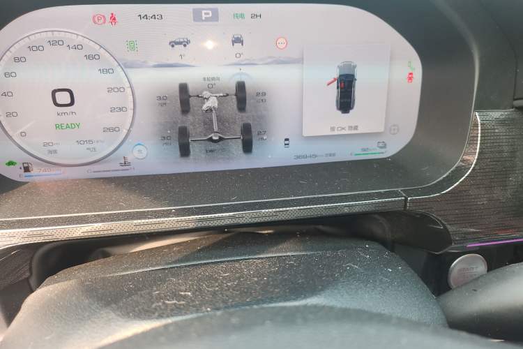 Used Tank 400 New Energy 2024 Hi4-T Off-Road Edition Odometer Close Up