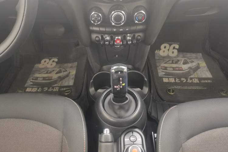 Used MINI MINI 2018 1.5T ONE Five-Door Edition