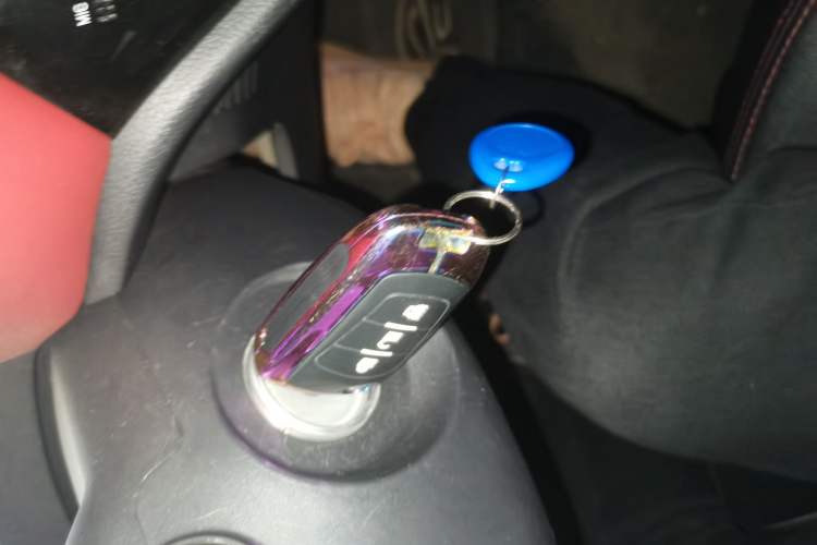 Used Haval H1 2016 Revised Version Blue Badge 1.5L AMT Luxury Edition