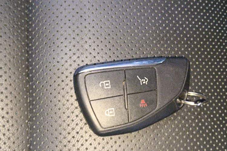 Used Buick Envision 2023 Encore Plus 652T Five-Seat All-Wheel-Drive Luxury Model