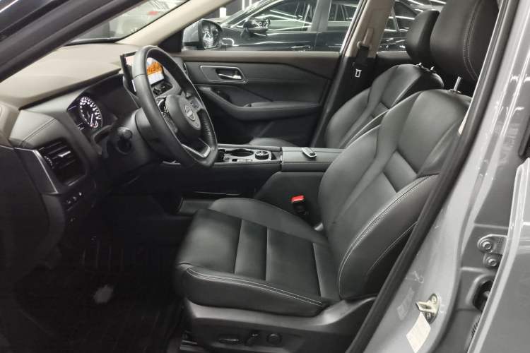 Used Nissan X-Trail 2023 e-POWER Ultra-Hybrid Dual-Motor All-Wheel-Drive Luxury Edition
