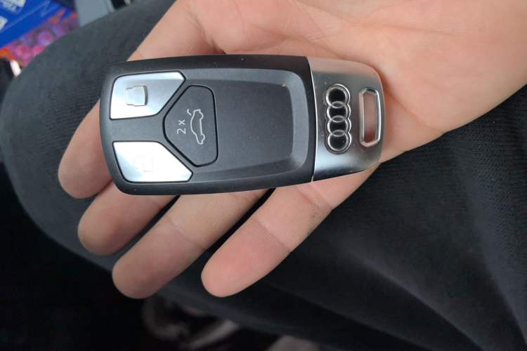 Used Audi A4L 2023 40 TFSI Fashion Dynamic Model
