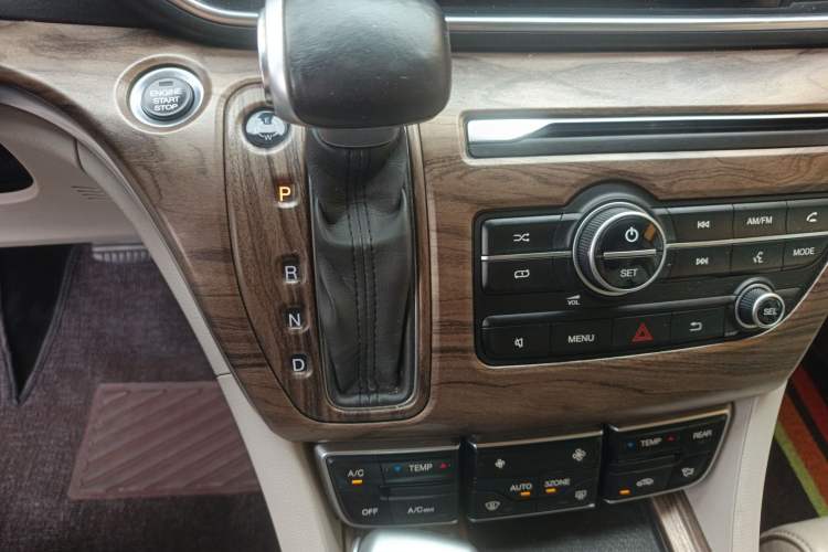 Used GAC Trumpchi M8 2018 320T Luxury Edition