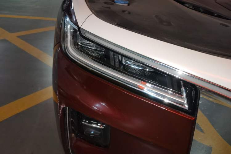 Used Hongqi H9 2020 2.0T Smart Connect Flagship Edition
