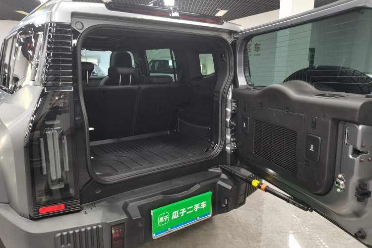 Used JETOUR Traveler 2023 2.0T All-Wheel Drive Conquer PRO