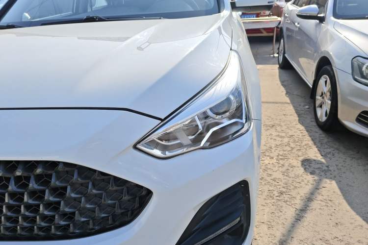 Used Haval M6 2019 1.5T DCT Two-Wheel Drive Value Edition China VI Standard
