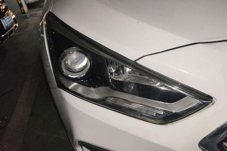 Used Hyundai Mistra 2017 1.8L Automatic Smart GLS China V Standard Right Front Headlight